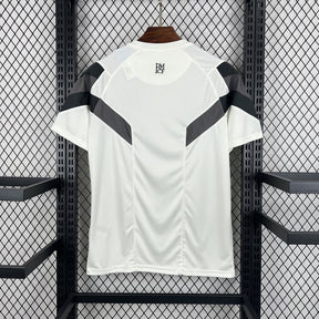 Camisa do Real Madrid Edição Especial 2024/2025