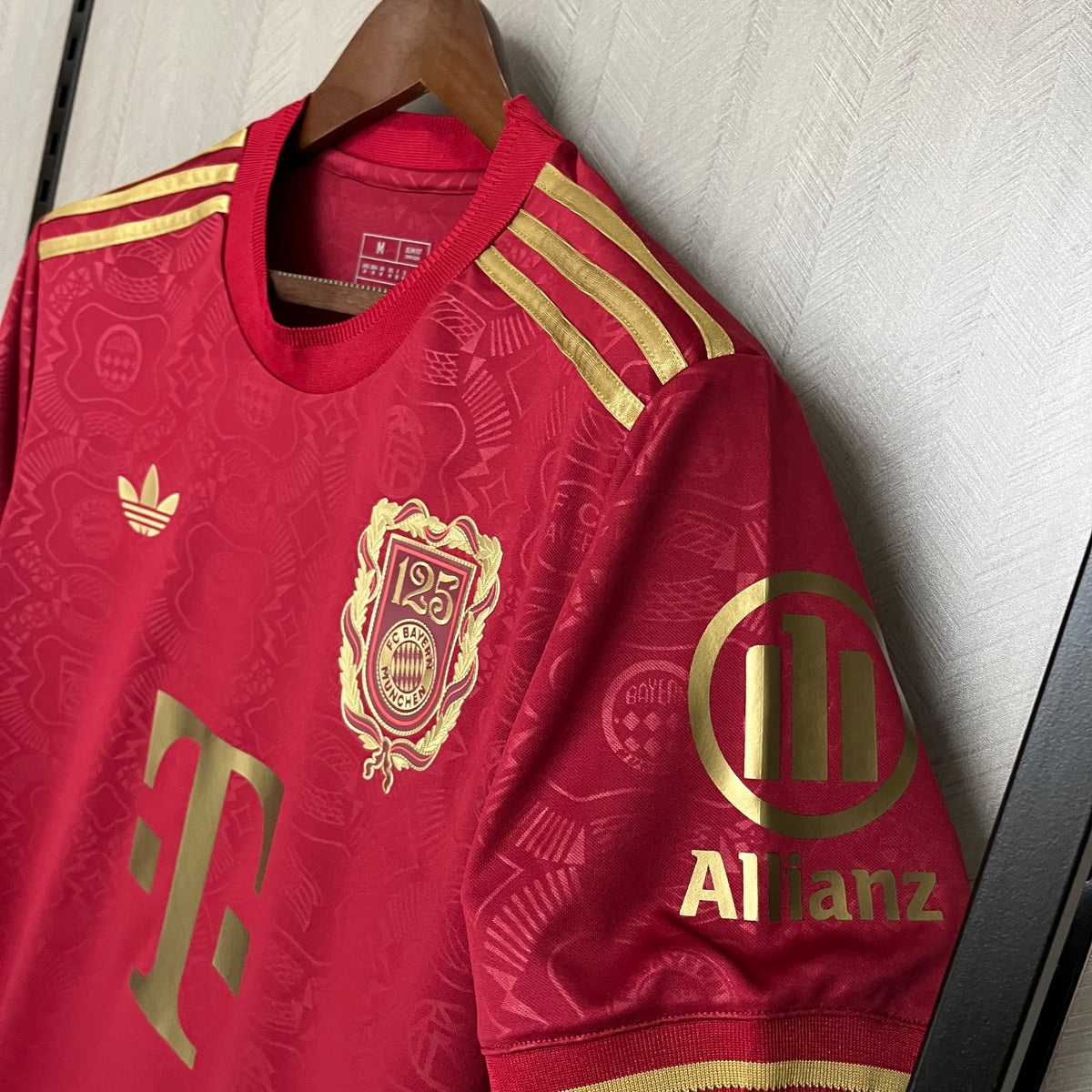 Camisa do Bayern de Munique 125 anos - 2025/2026