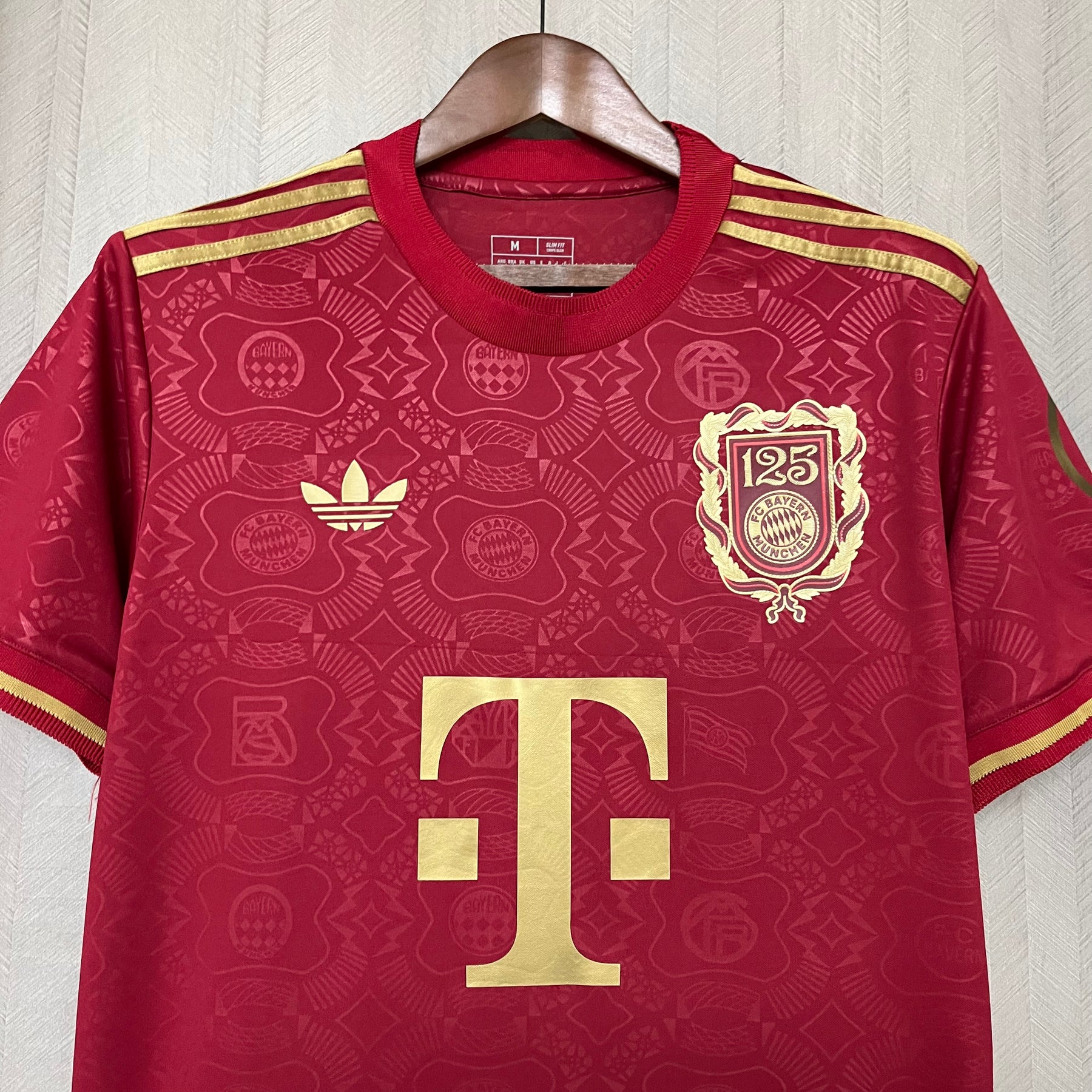 Camisa do Bayern de Munique 125 anos - 2025/2026